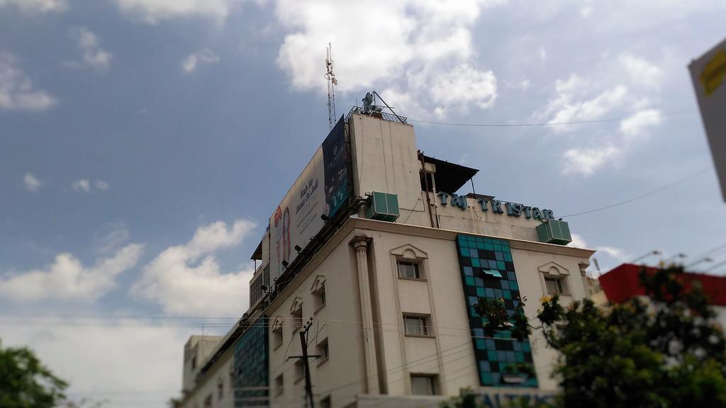 Hotel Taj Tristar à Haïdarabad Extérieur photo